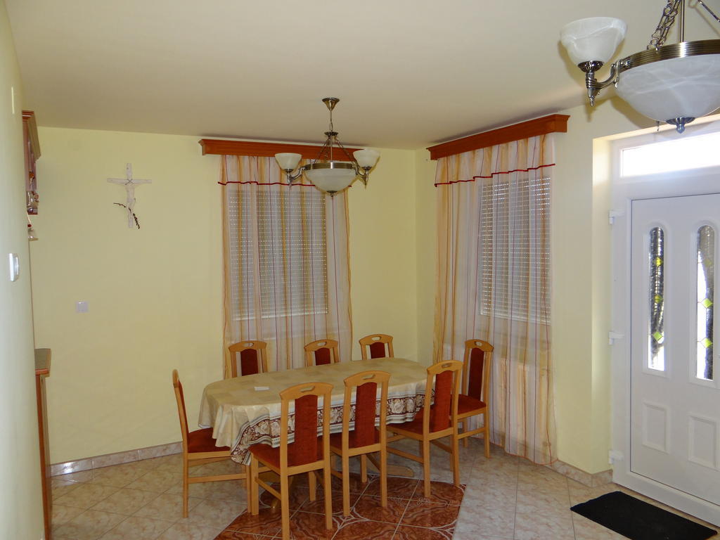 Marinica Apartman Hajduszoboszlo Luaran gambar